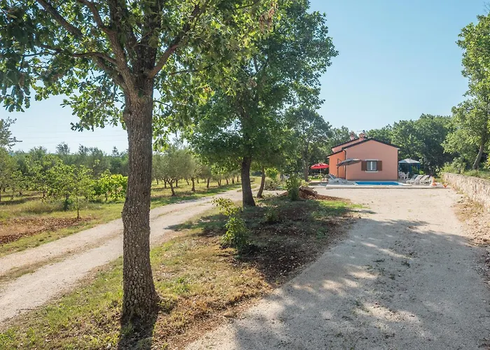 Сasa de vacaciones Lovely In