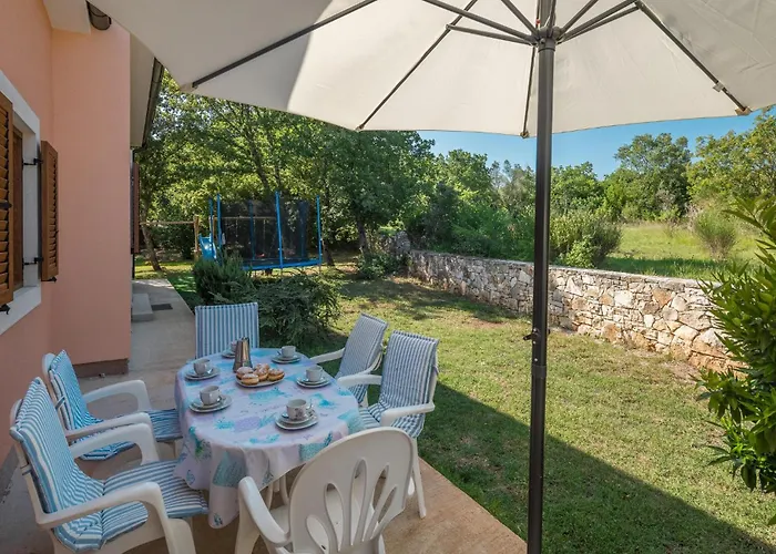 Lovely In Сasa de vacaciones *