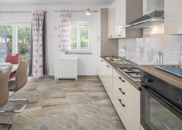 Lovely In Сasa de vacaciones Rovinj